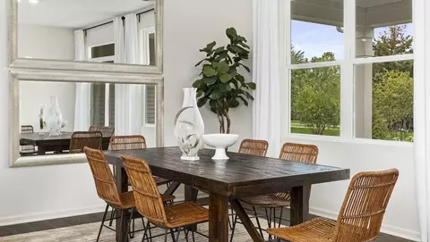 Dining - 117 Gateway Dr, Jackson, TN 38305 photo 1 of 3