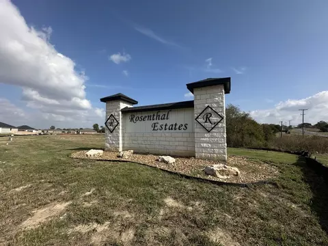 203 Lasso Loop, Lorena, TX 76655 photo 3