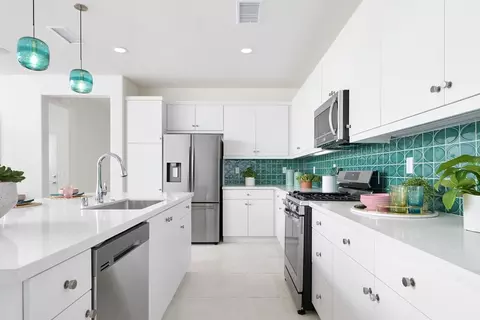 Kitchen - 74272 Dexter St, Palm Desert, CA 92211 photo 2 of 2