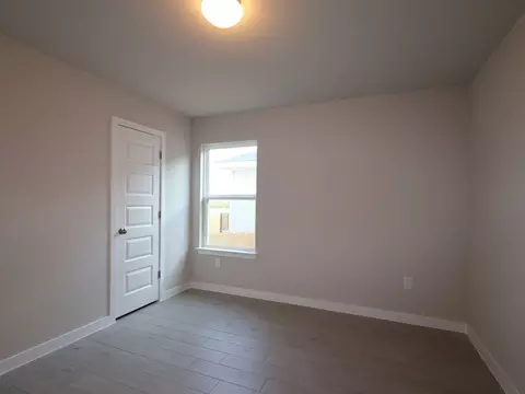 Bedroom - 12312 Setting Peak Ln, Buda, TX 78610 photo 6 of 11