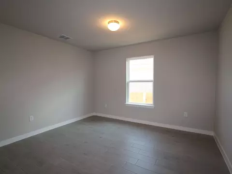 Bedroom - 12312 Setting Peak Ln, Buda, TX 78610 photo 10 of 11