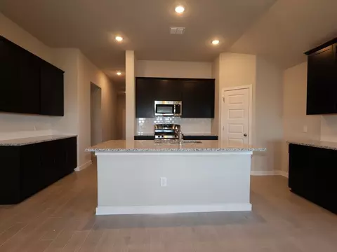 Kitchen - 12312 Setting Peak Ln, Buda, TX 78610 photo 2 of 2