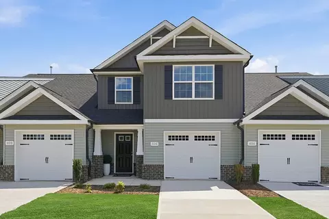 106 Tallwood Dr, Elkin, NC 28621