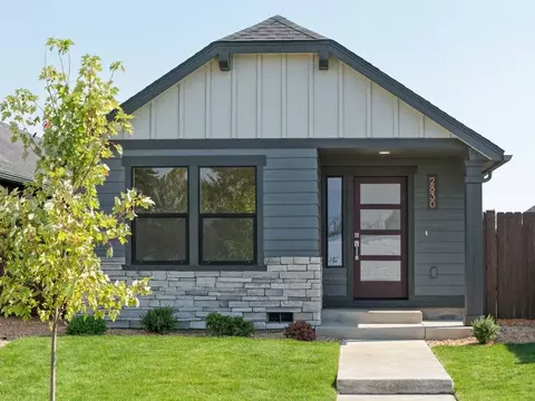 2830 NW Sterling Dr, Redmond, OR 97756