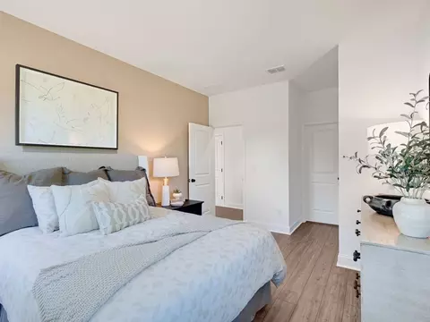 Bedroom - 1131 Summit Pass Ln, Dacula, GA 30019 photo 12 of 34
