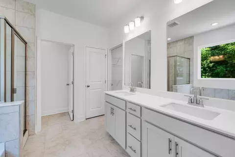 Bath - 1131 Summit Pass Ln, Dacula, GA 30019 photo 1 of 22