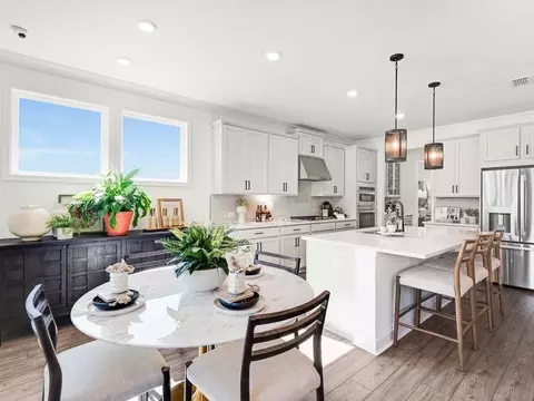 Kitchen - 1131 Summit Pass Ln, Dacula, GA 30019 photo 3 of 14