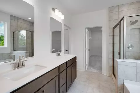 Bath - 1131 Summit Pass Ln, Dacula, GA 30019 photo 13 of 22