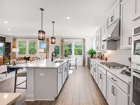 Kitchen - 1131 Summit Pass Ln, Dacula, GA 30019 photo 4 of 14