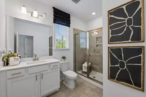 Bath - 1131 Summit Pass Ln, Dacula, GA 30019 photo 16 of 22