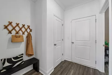 Entry Way - 1131 Summit Pass Ln, Dacula, GA 30019 photo 11 of 13