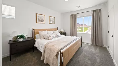 Bedroom - 1425 Lost Spring Dr, Washington, UT 84780 photo 3 of 9