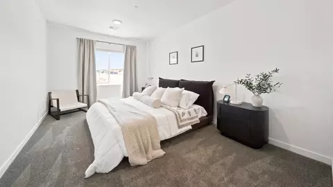 Bedroom - 1425 Lost Spring Dr, Washington, UT 84780 photo 5 of 9