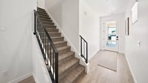 Entry Way - 1425 Lost Spring Dr, Washington, UT 84780 photo 1 of 9