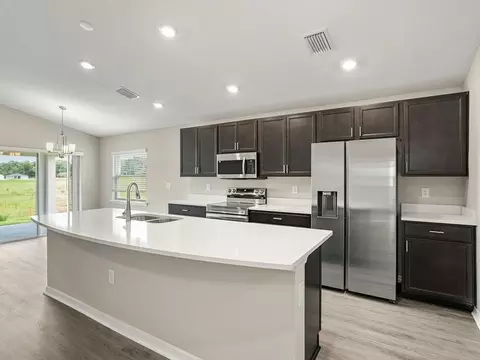 Kitchen - 5485 Buckeye Bend Dr, Saint Cloud, FL 34772 photo 2 of 7