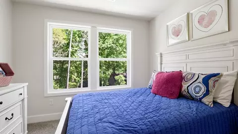 Bedroom - 7 Hillfort Way, Mauldin, SC 29607 photo 4 of 7