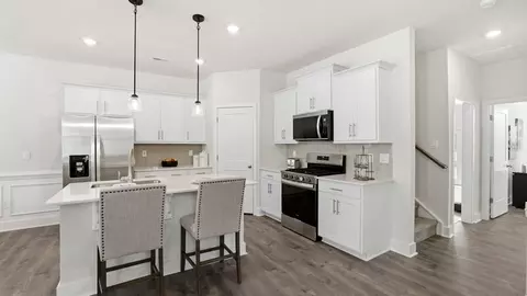 Kitchen - 7 Hillfort Way, Mauldin, SC 29607 photo 2 of 6
