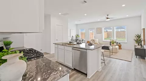 10309 Lancaster Forest Ln, Houston, TX 77051