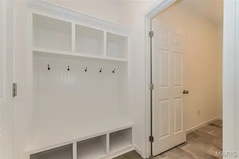 Entry Way - 207 Townshead Way, O'fallon, MO 63368 photo 4 of 6
