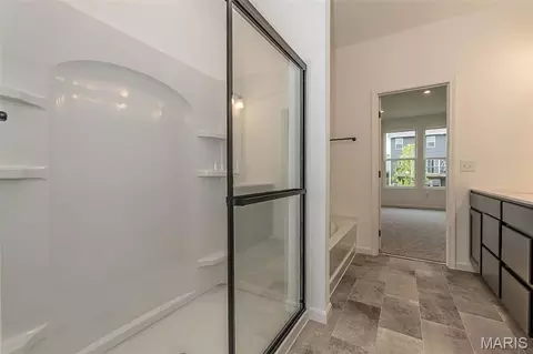 Bath - 207 Townshead Way, O'fallon, MO 63368 photo 2 of 4