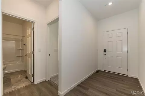Entry Way - 207 Townshead Way, O'fallon, MO 63368 photo 2 of 6