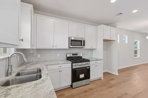 Kitchen - 14202 Firecracker Ln, Splendora, TX 77372 photo 2 of 5