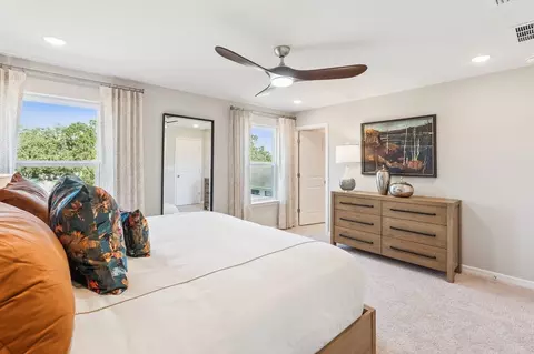 Bedroom - 2303 Red Pine Ct, Eustis, FL 32726 photo 2 of 4