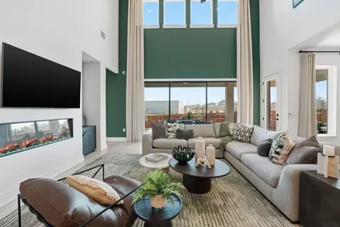 Living - 7812 Skytree Dr, Austin, TX 78744 photo 3 of 9