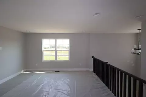 Living - 5326 Warhol Dr, Mason, OH 45040 photo 4 of 16