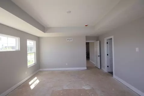 Bedroom - 5326 Warhol Dr, Mason, OH 45040 photo 3 of 7