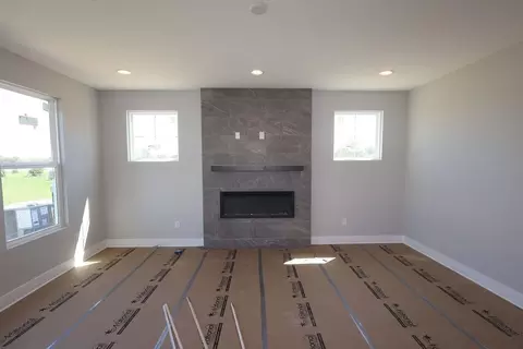 Living - 5326 Warhol Dr, Mason, OH 45040 photo 12 of 16