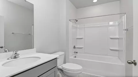 Bath - 177 Ruby Prince Rd, Gilbert, SC 29054 photo 2 of 7