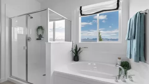 Bath - 562 W Erda Way, Erda, UT 84074 photo 2 of 4