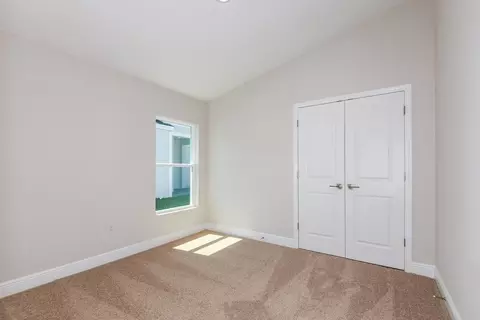Bedroom - 6211 SW 95 Pl, Ocala, FL 34476 photo 1 of 3