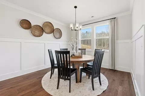 Dining - 2020 Raspberry Ln, Cullman, AL 35055 photo 2 of 2
