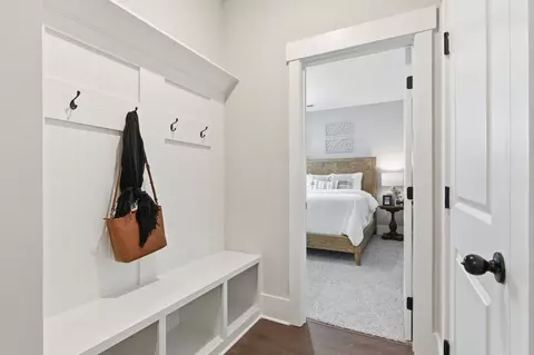 Entry Way - 2020 Raspberry Ln, Cullman, AL 35055 photo 6 of 7