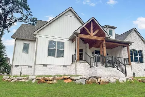 Exterior - Jeremiah Ct, Hickory, NC 28601 photo 5 of 33