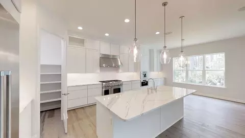 Kitchen - 226 Pantano Dr, Saint Augustine, FL 32095 photo 2 of 2