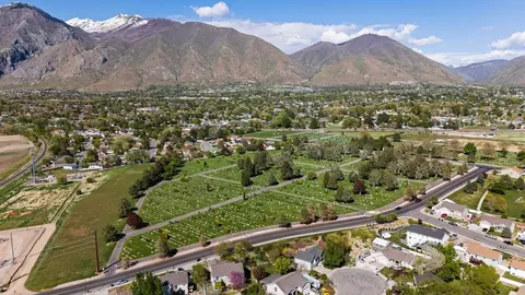 View/Area - 526 N Legend Way, Mapleton, UT 84664 photo 16 of 17