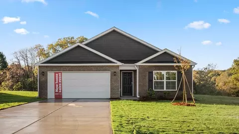 2587 Foxtail Ln, Yadkinville, NC 27055