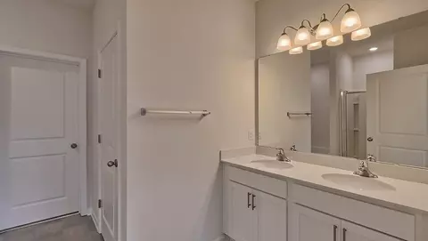 Bath - 548 Blackpool Ct, Monroe, NC 28112 photo 1 of 7