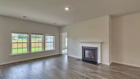 Living - 548 Blackpool Ct, Monroe, NC 28112 photo 3 of 6