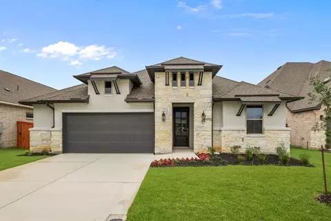 313 Ainslie St W, Castroville, TX 78009