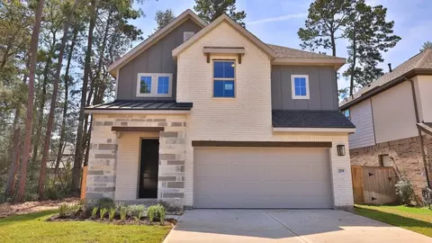 219 Brecon Buff Dr, Willis, TX 77318