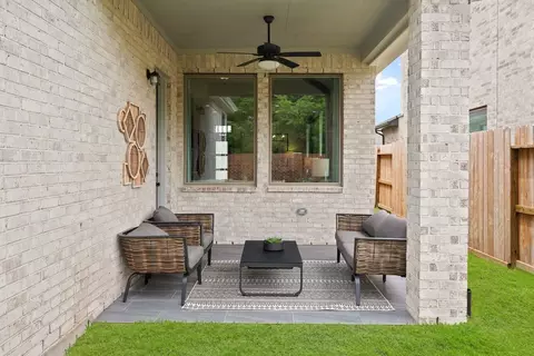 204 Sage Meadows Dr, San Marcos, TX 78666