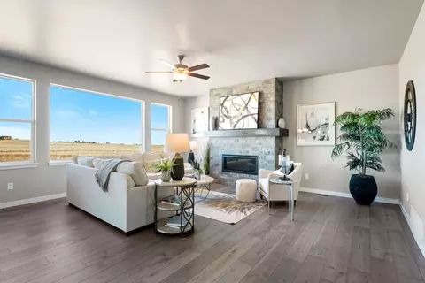 8714 Laguna Niguel Way, Colorado Springs, CO 80908