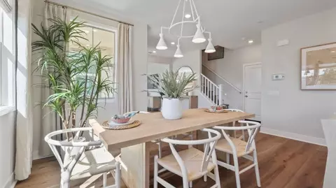 Dining - 673 Guy Turner Dr, Camarillo, CA 93010 photo 2 of 4