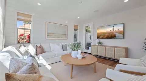 Living - 673 Guy Turner Dr, Camarillo, CA 93010 photo 1 of 3