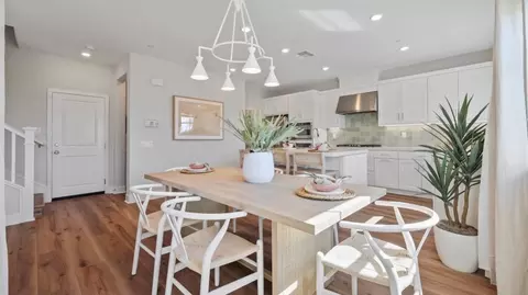 Dining - 673 Guy Turner Dr, Camarillo, CA 93010 photo 1 of 4