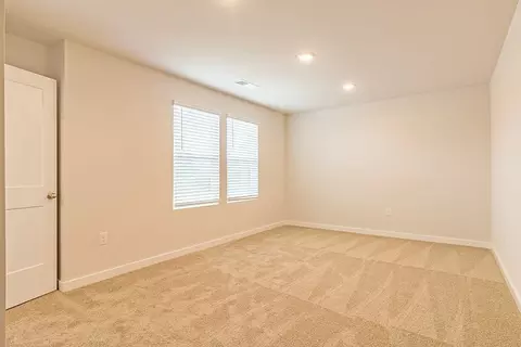 Bedroom - 152 Post Oak Dr, Jackson, GA 30233 photo 10 of 17